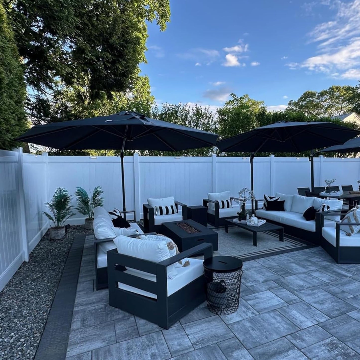 PURPLE LEAF 11 Feet Patio Umbrella Outdoor Cantilever Round Umbrella Aluminum Offset Umbrella with 360-degree Rotation for Garden Deck Pool Patio, Navy Blue